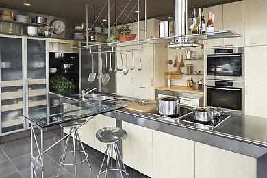 生存恐怖游戏《兔窟镇：第一章》现已在Steam免费推出